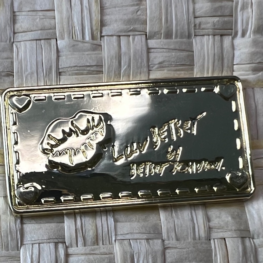 Betsy Johnson - image 3